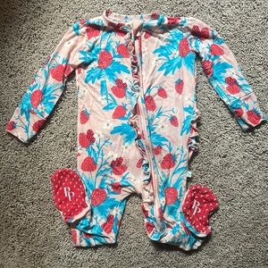 Posh Peanut Strawberry Ruffle Footie